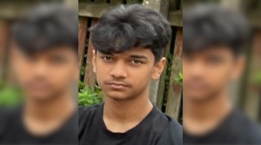 Search for missing teenage boy last seen in Oldham