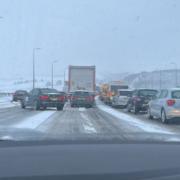 Traffic stopped on M62